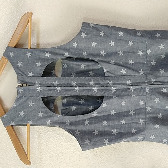 Nasty Gal Blue & White Stars Fit & Flare Cut-out Dress 4th of July  M - Picture 5 of 7